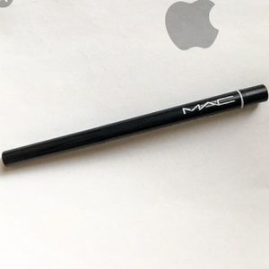 AUTHENTIC New Mac eyeliner unopened